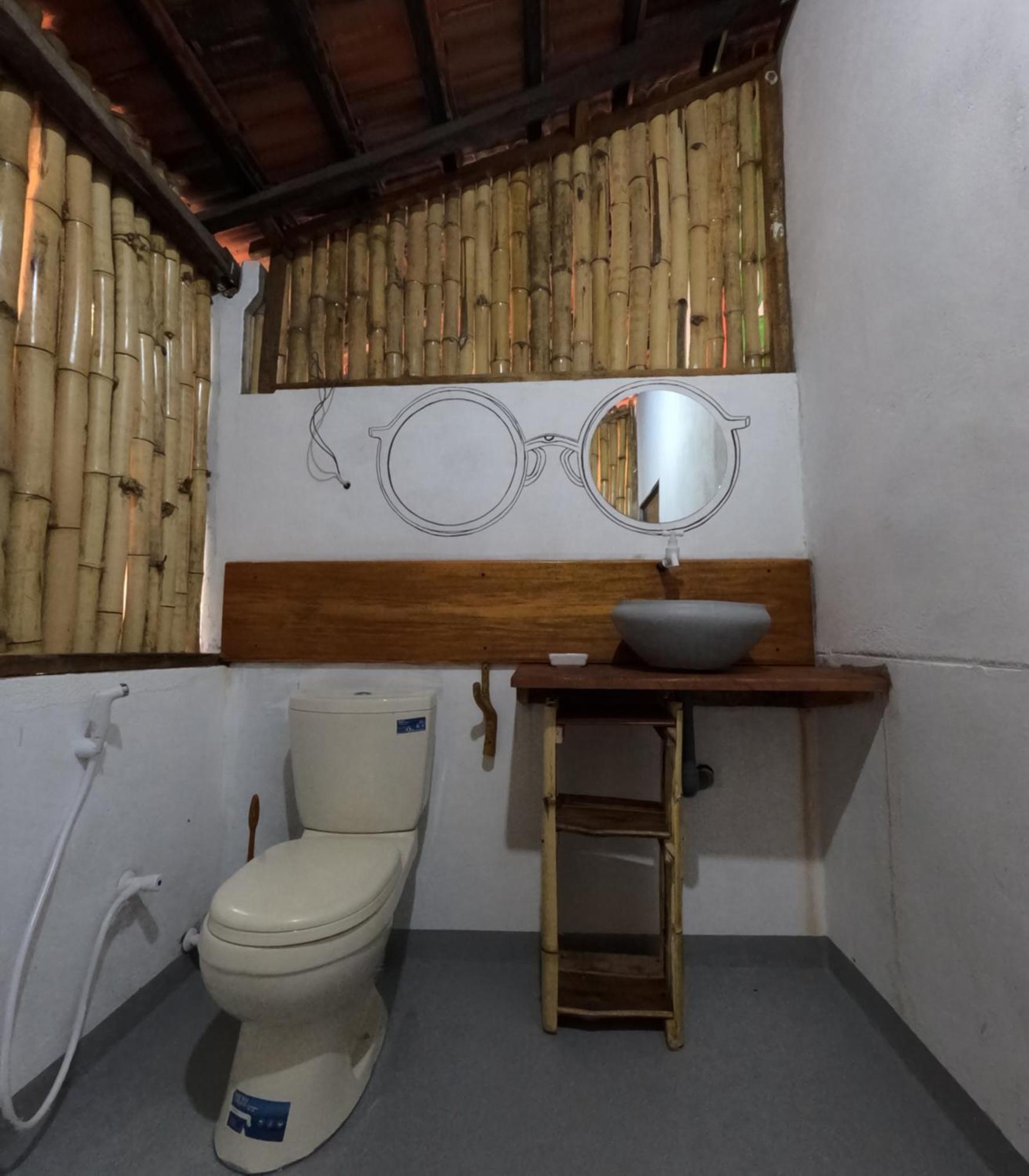 C U Hostel Trincomalee Eksteriør bilde